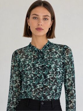 NWT - RW&Co. Floral Mesh keyhole top, Teal and Black, size M